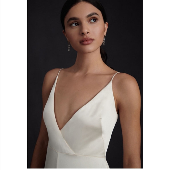 Monique Lhuillier Doutzen V-Neck Jumpsuit - Picture 3 of 11